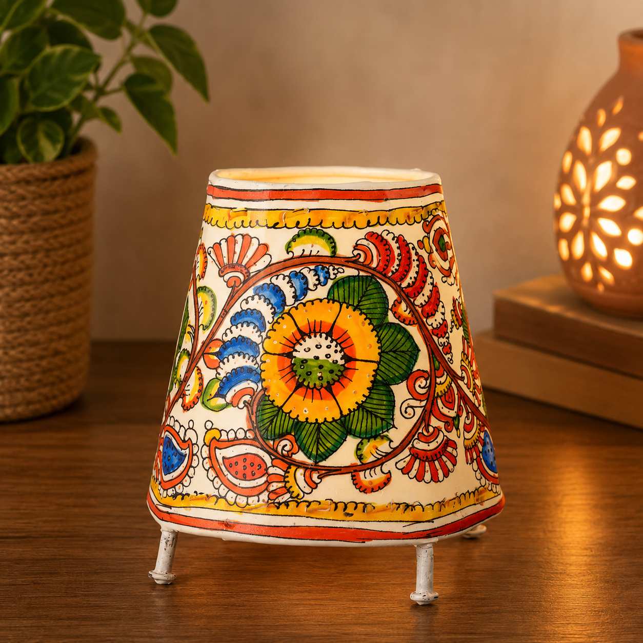 Floral Medallion Leather Puppetry Round Table Lamp